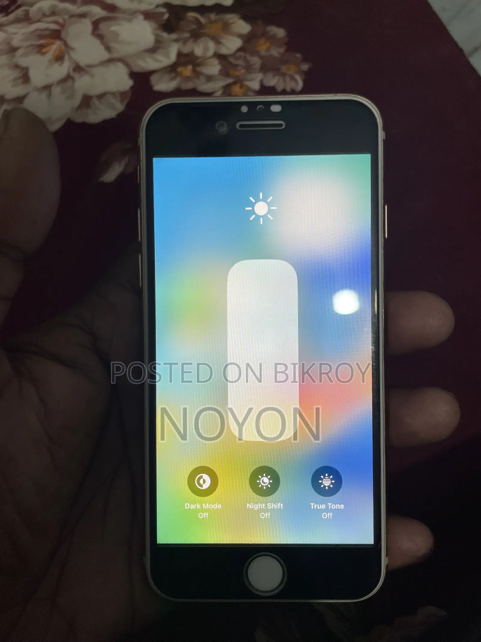 অ্যাপল আইফোন ৮ ৬৪ জিবি গোল্ড
