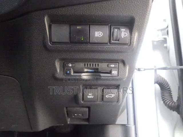 Toyota Corolla Cross 2022 Pearl
