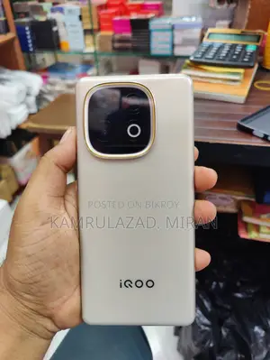 আইকিউওও জেড১০ ২৫৬ জিবি সিলভার