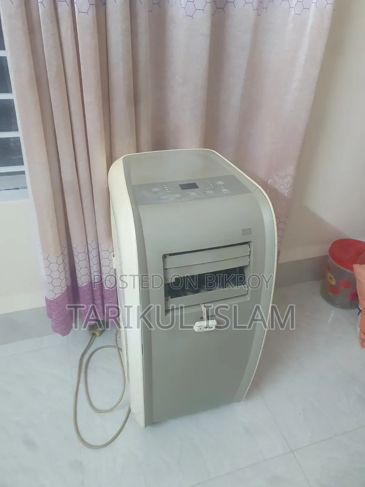 ​Gree Portable AC / Standing AC (চমৎকার ঠাণ্ডা করে)