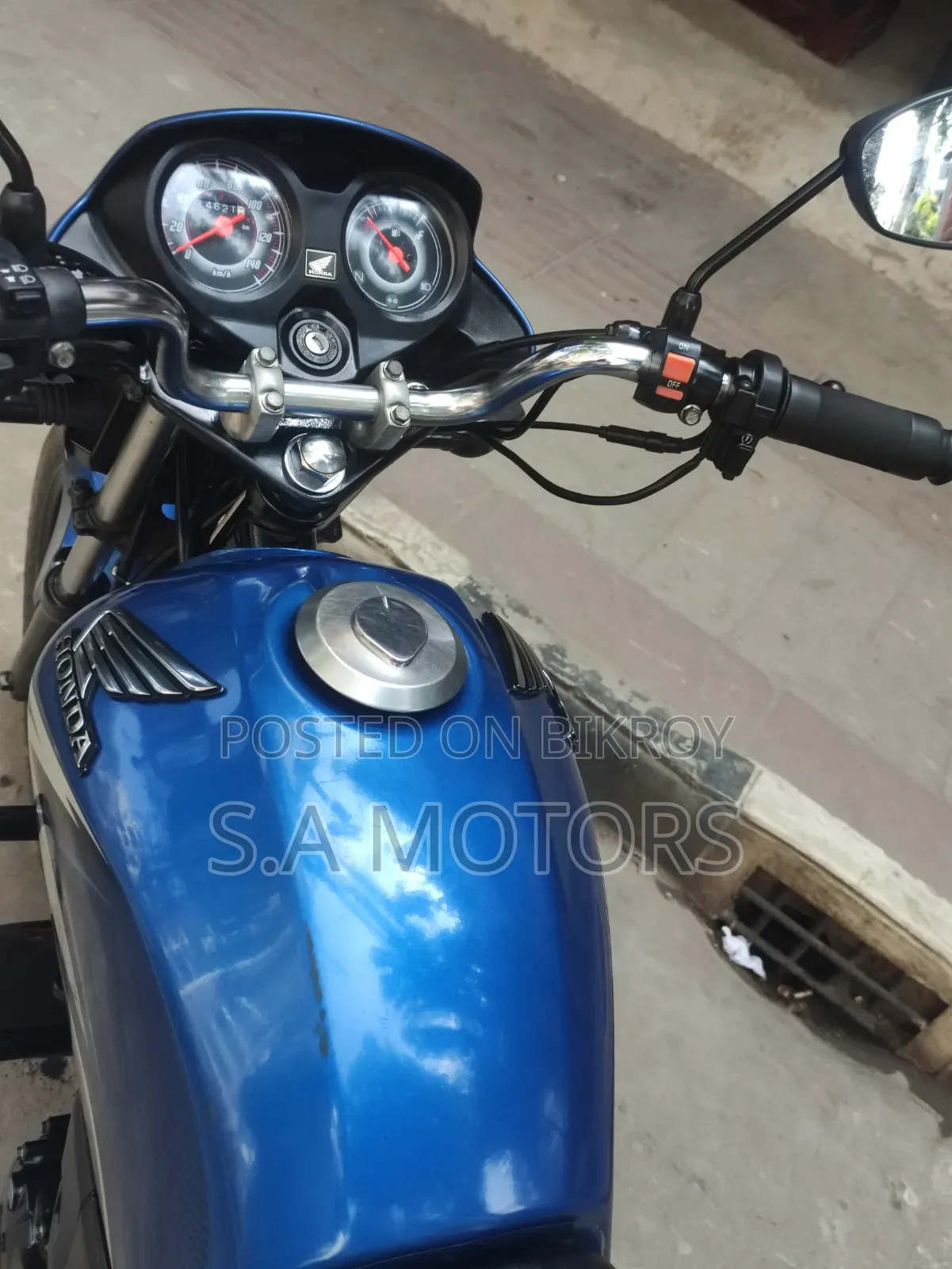 হোন্ডা ড্রিম নিও ২০২৪ নীল