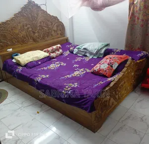 সেগুন কাঠের খাট
