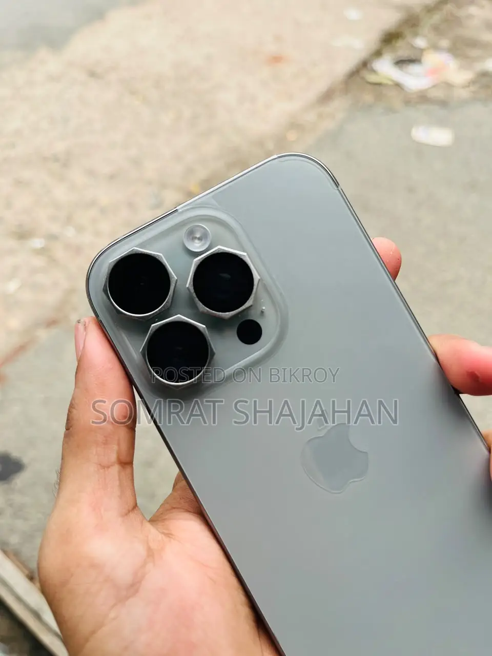 অ্যাপল আইফোন ১৬ প্রো ২৫৬ জিবি সিলভার