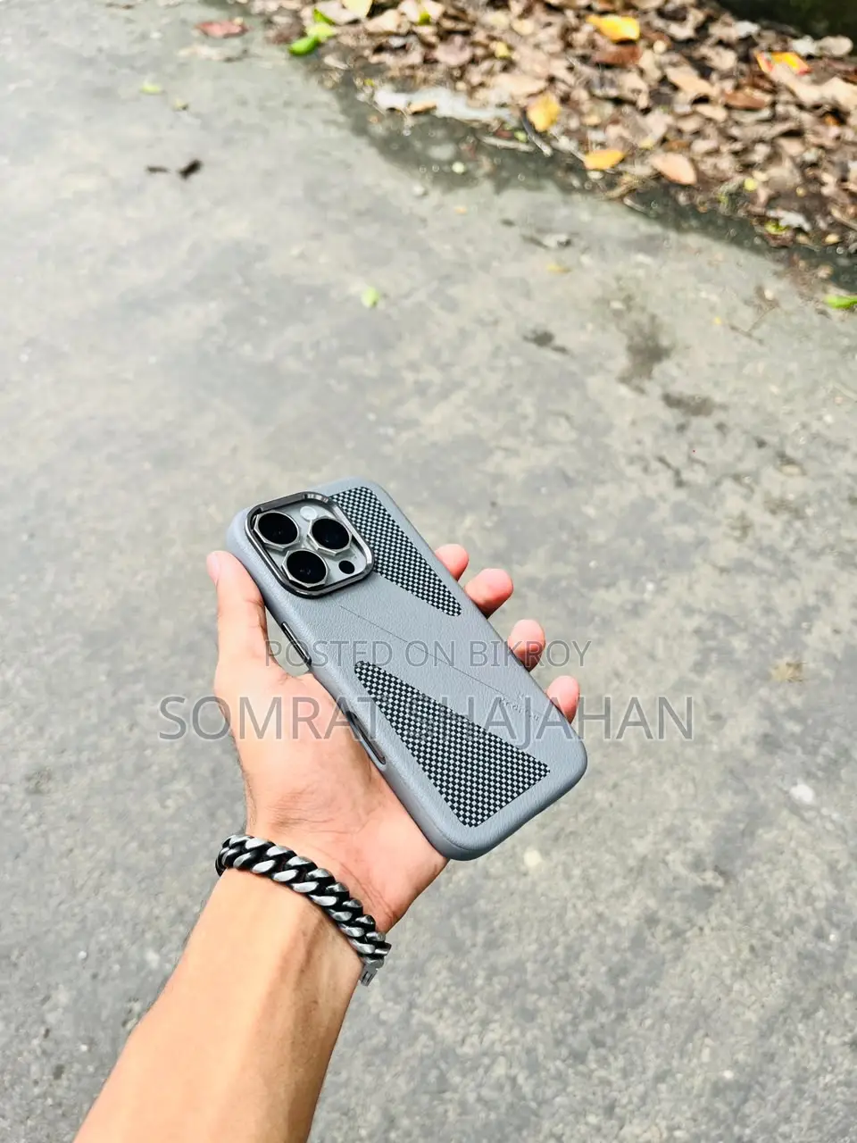 অ্যাপল আইফোন ১৬ প্রো ২৫৬ জিবি সিলভার