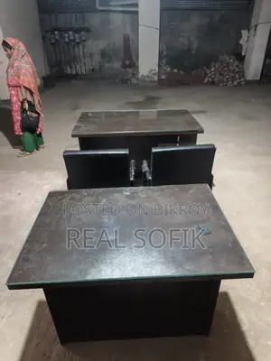 অফিস সেটআপ টেবিল চেয়ার