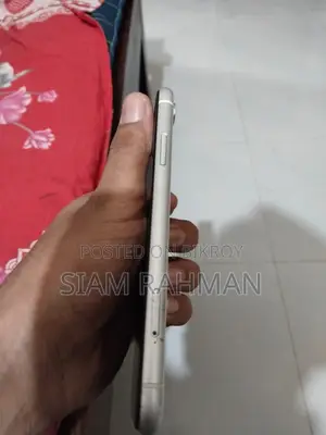 Apple iPhone XR 64 GB White