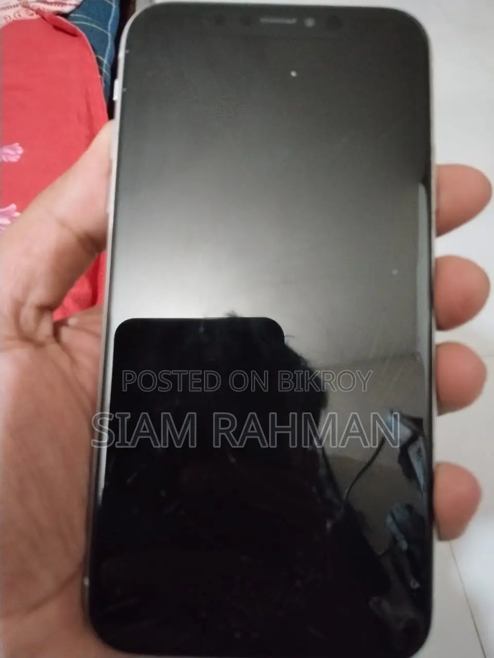 Apple iPhone XR 64 GB White