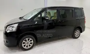 Toyota Noah 2011 Black