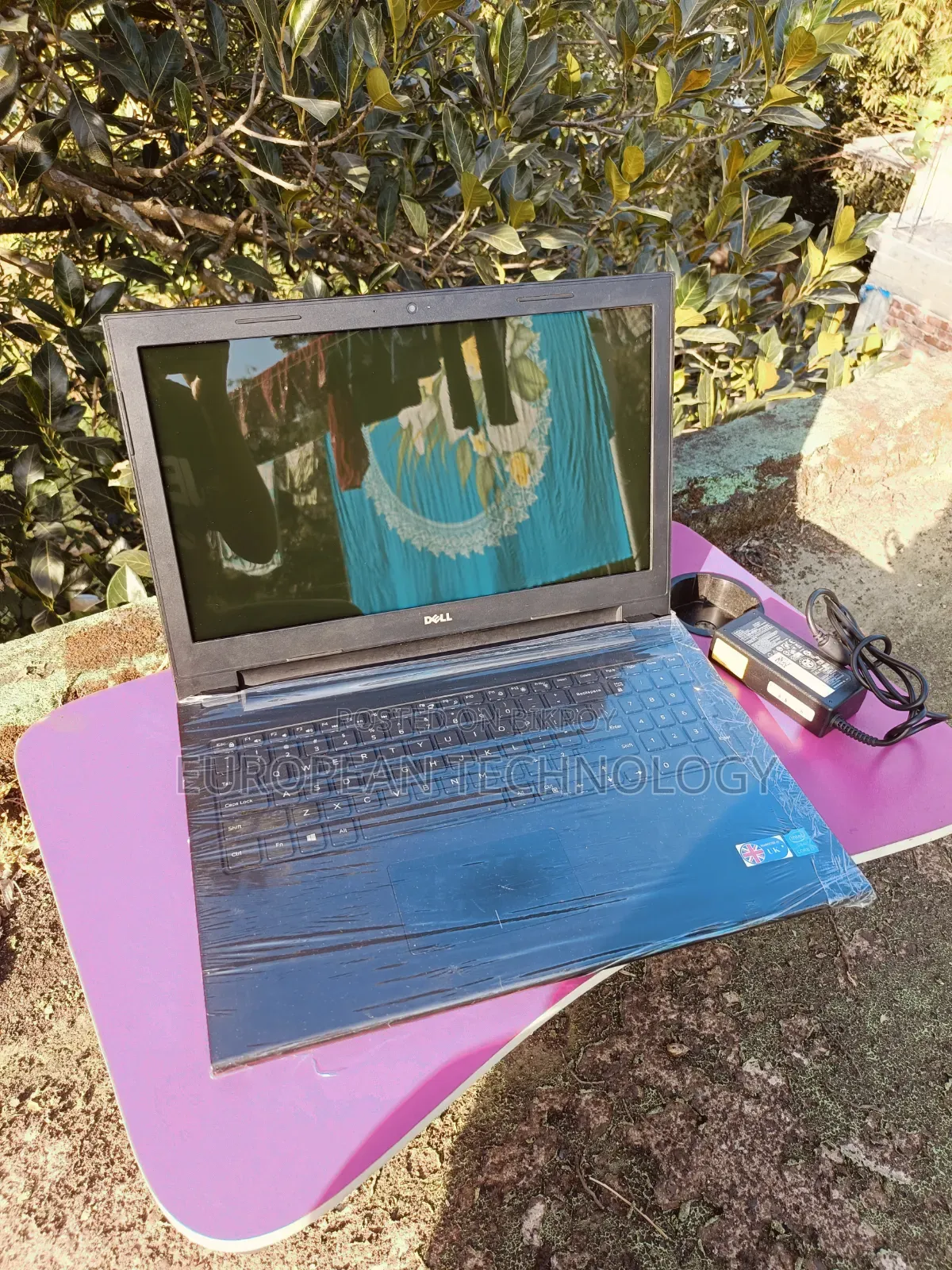 Dell Laptop 8GB Intel Core i3 SSD 128GB