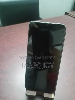 স্যামসাং গ্যালাক্সি এ৫০ ৬৪ জিবি হোয়াইট