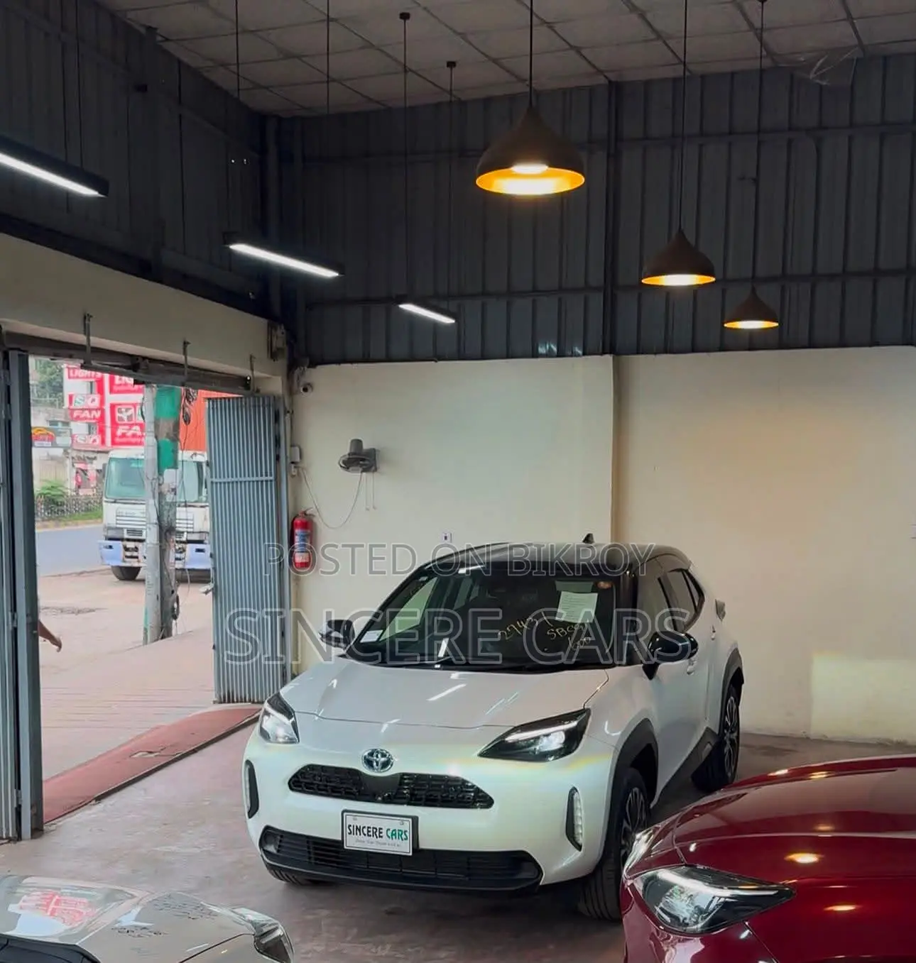 Toyota Yaris Cross 1.5 Hybrid FWD 2021 Pearl