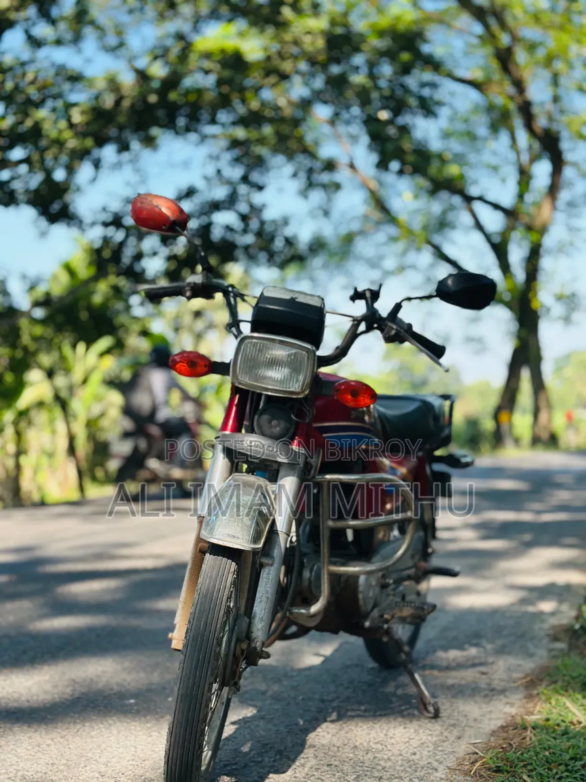 হোন্ডা ২০১৭ লাল