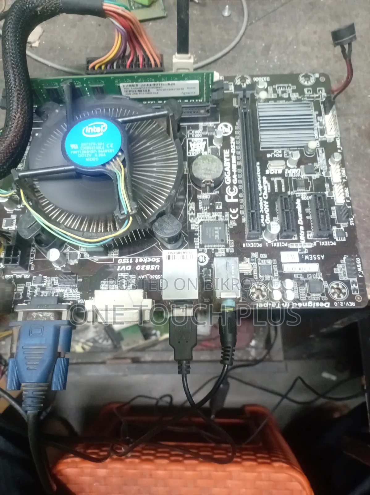 Gigabit H81 Core I3 4th Gen Processor 4 GB RAM Fan