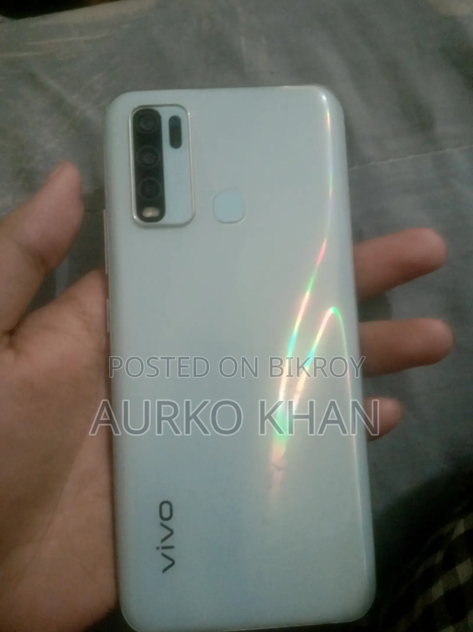 নতুন ভিভো ওয়াই৩০ ৫জি ১২৮ জিবি ব্লু
