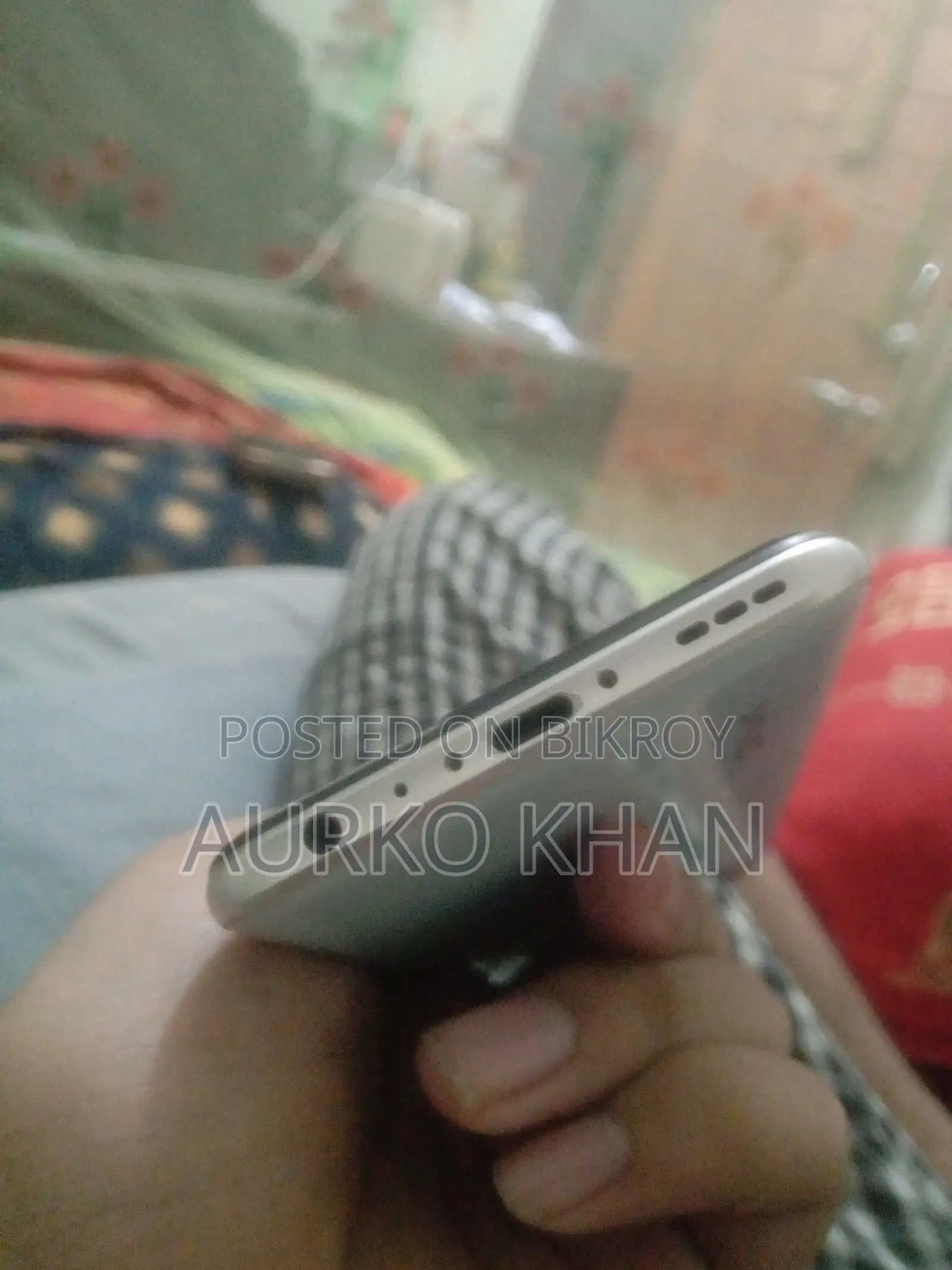 নতুন ভিভো ওয়াই৩০ ৫জি ১২৮ জিবি ব্লু