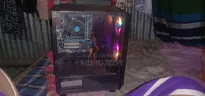 Gigabyte GA-H110MSTX-HD3-ZK 8GB Intel Core i3 SSD 256GB