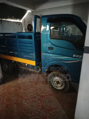 Pick Up Tata Ex2 installment car will be transferred.
