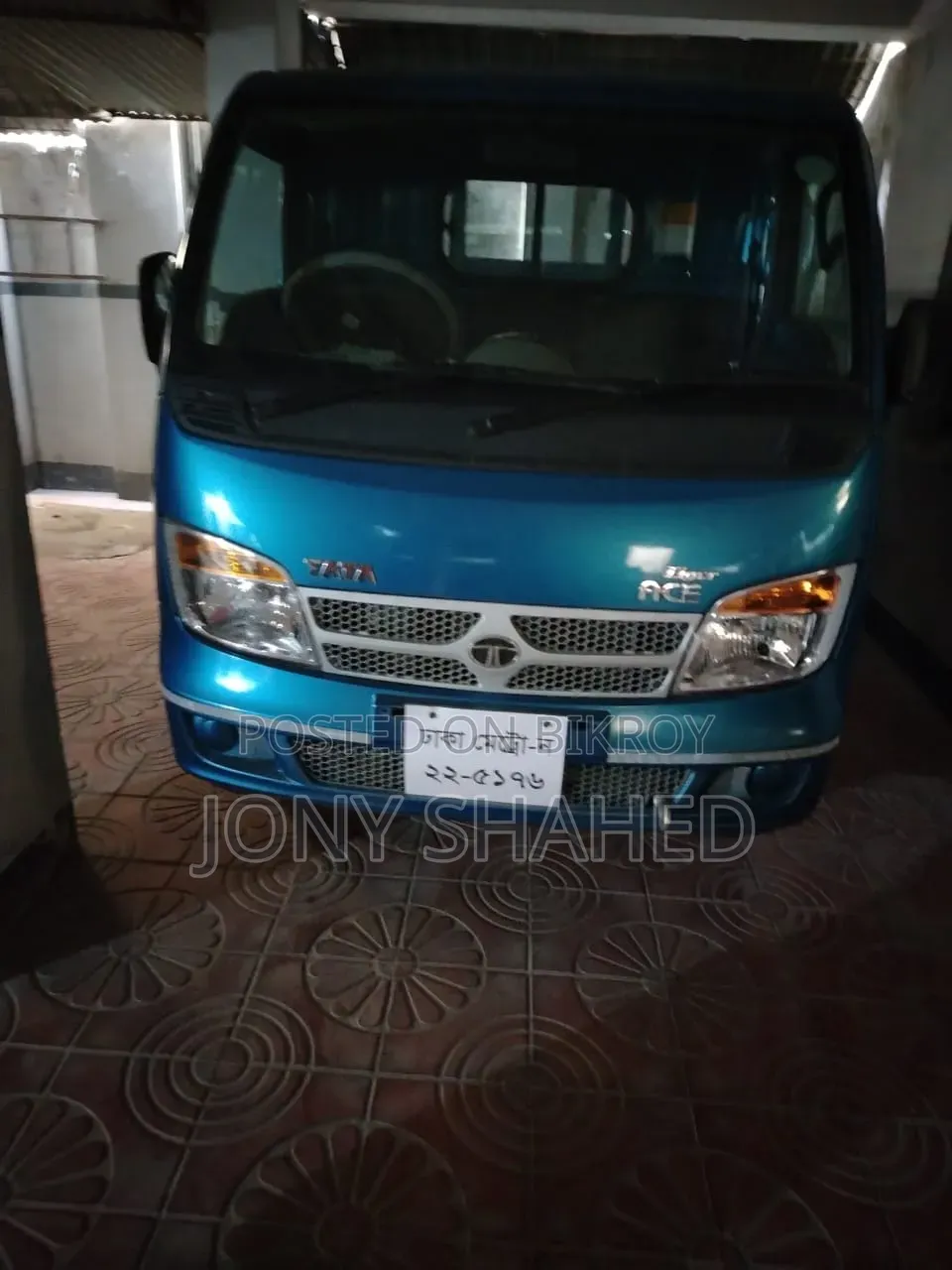 Pick Up Tata Ex2 installment car will be transferred.