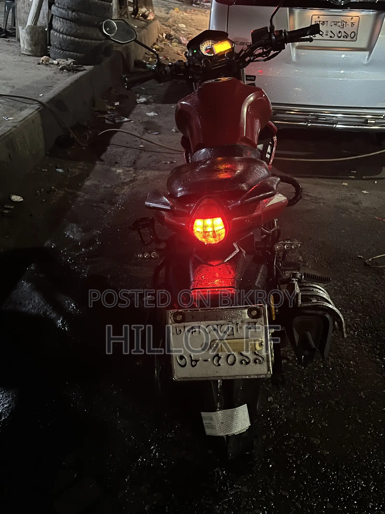কিওয়ে আরকেএস ১৫০ সিবিএস এডিশন ২০১৮ লাল