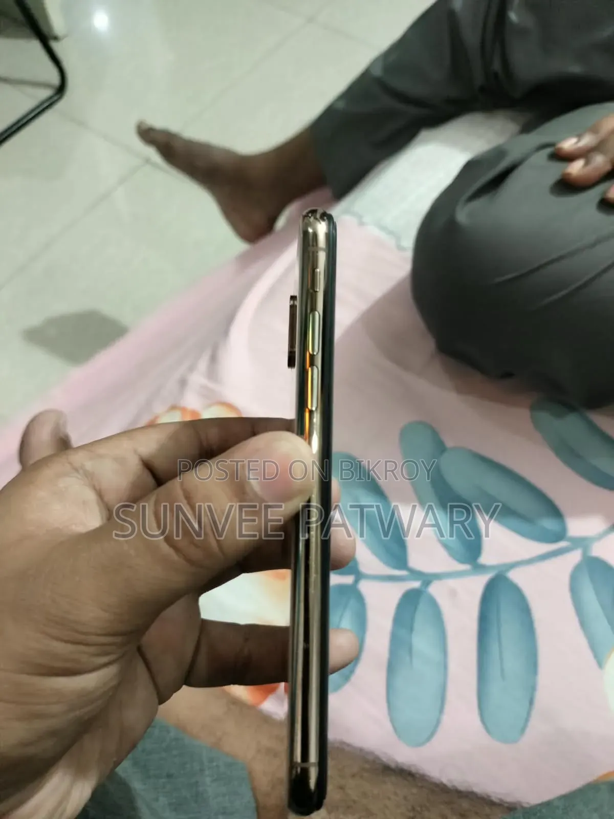 অ্যাপল আইফোন এক্সএস ৫১২ জিবি রোজ গোল্ড