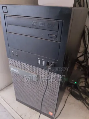 Computer Full Dress