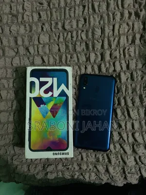 Samsung Galaxy M20 32 GB Blue