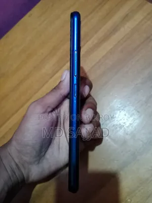 Vivo Y21 64 GB Blue