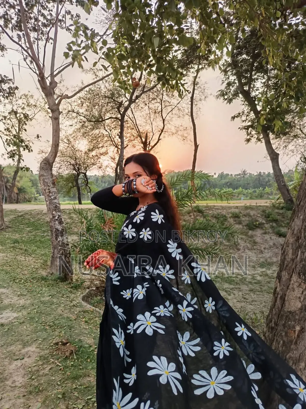 শাড়ি বিক্রির জন্য