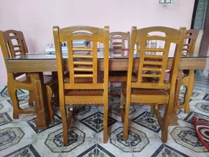 সেগুন কাঠের ডাইনিং টেবিল