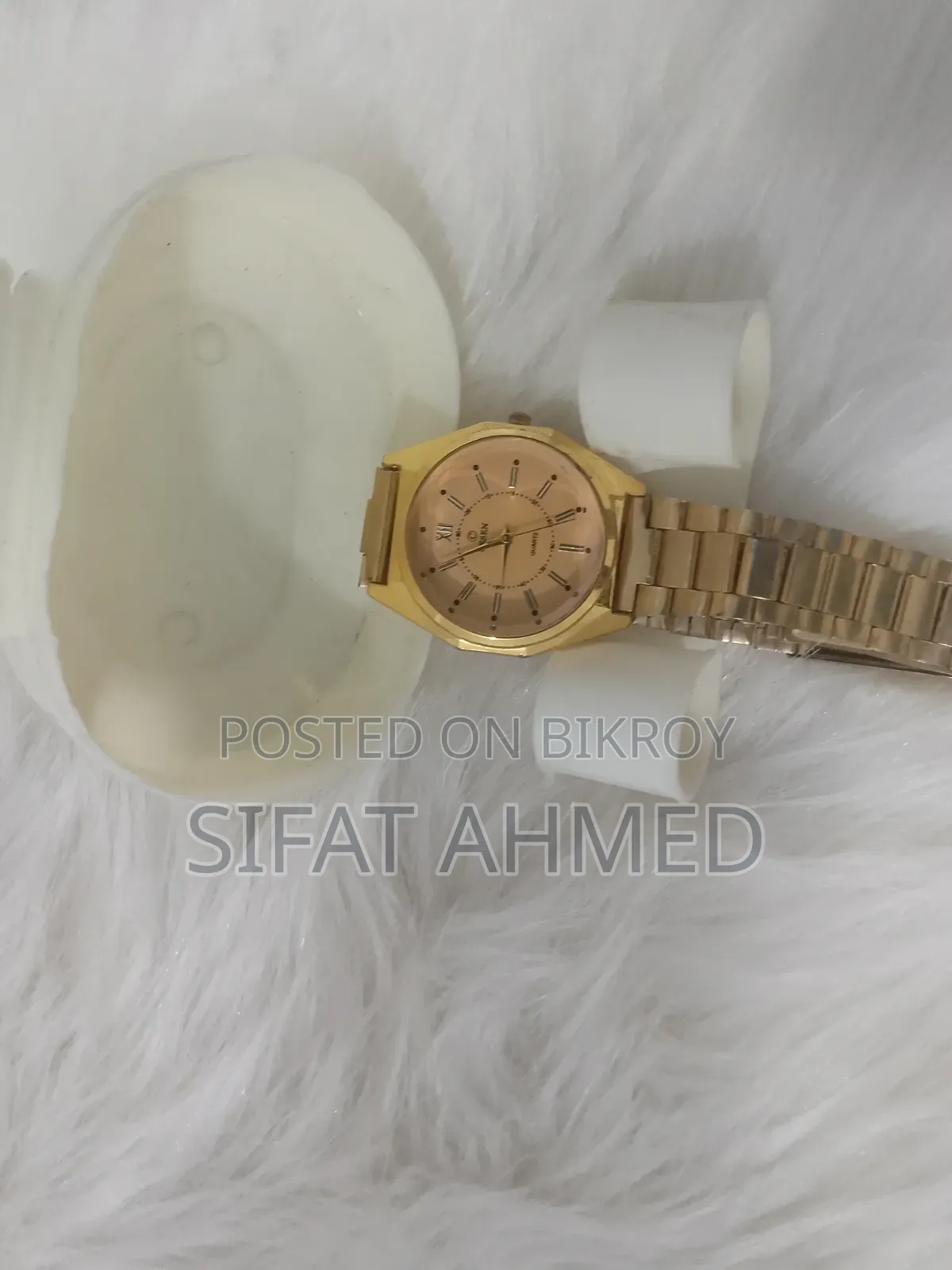 This watch will be sold, received as a gift from Saudi Arabia and has not been used
