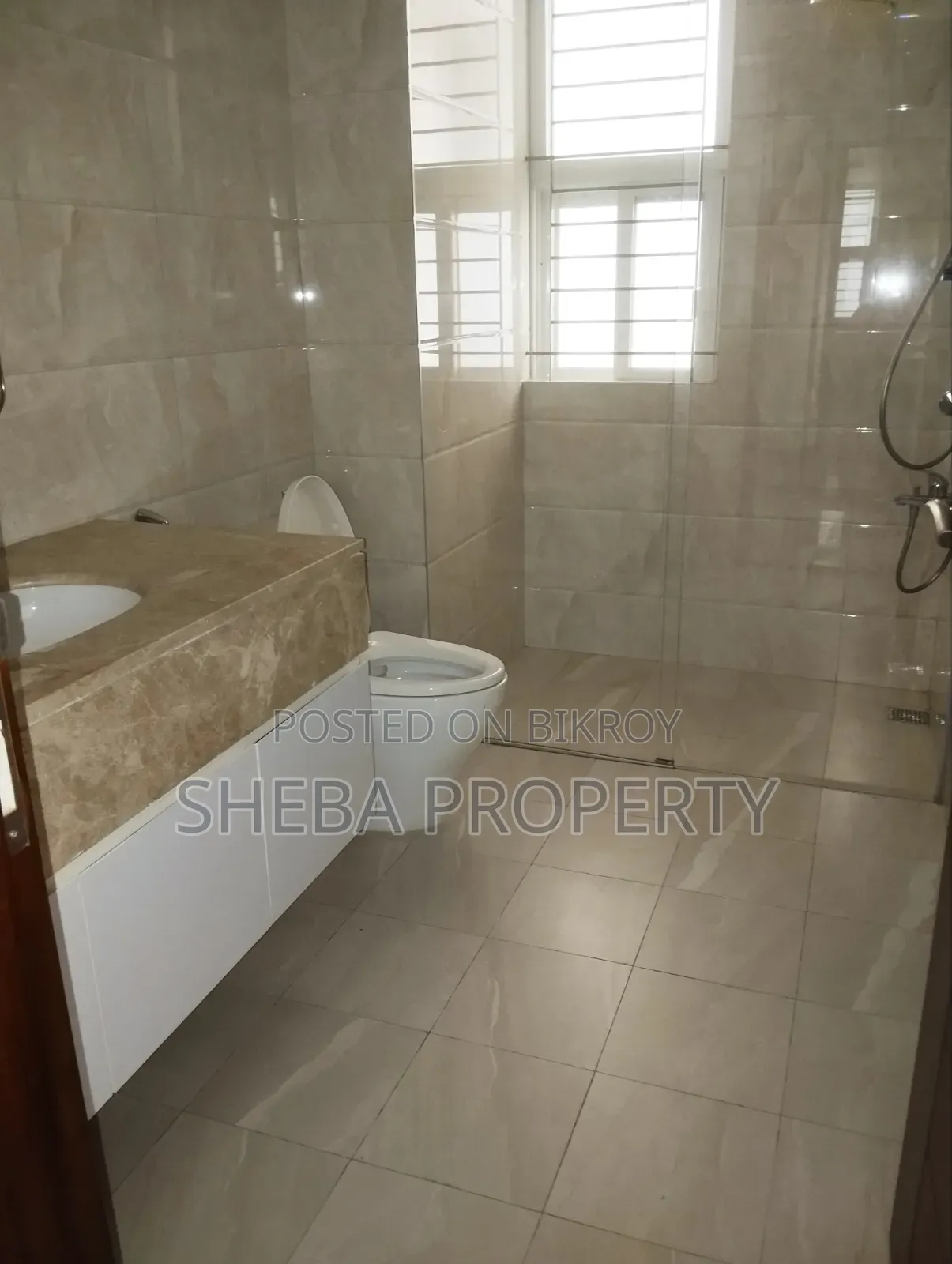 Furnished 4-Bedroom Apartment in Gulshan for rent