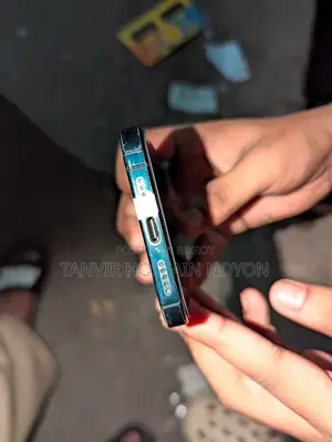 অ্যাপল আইফোন ১৫ ১২৮ জিবি ব্ল্যাক