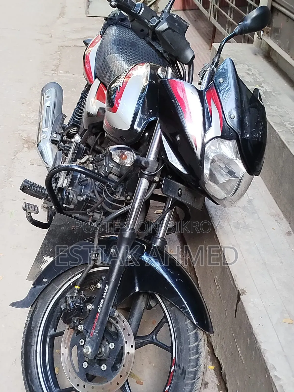 Bajaj Discover 110 2022 Black