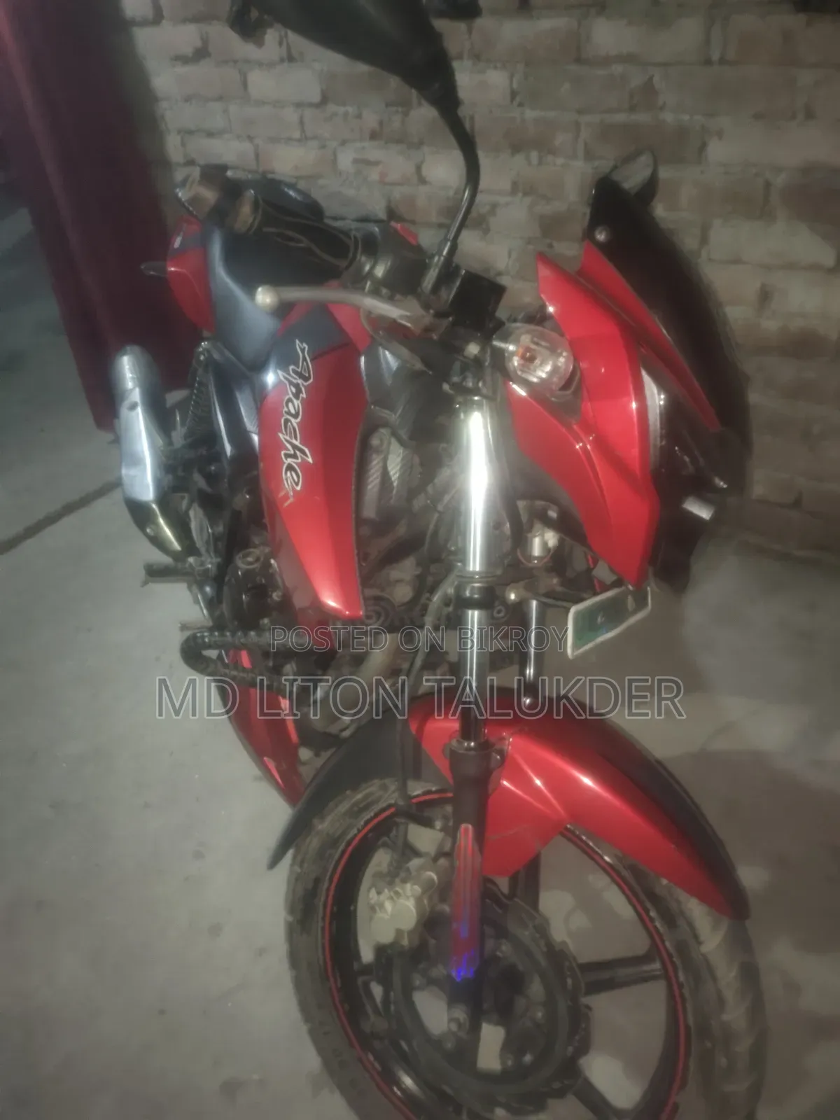 টিভিএস অ্যাপাচি আরটিআর ১৬০ টুভি ২০১৬ লাল