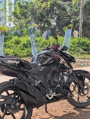 TVS Apache RTR 160 4V 2021 Black