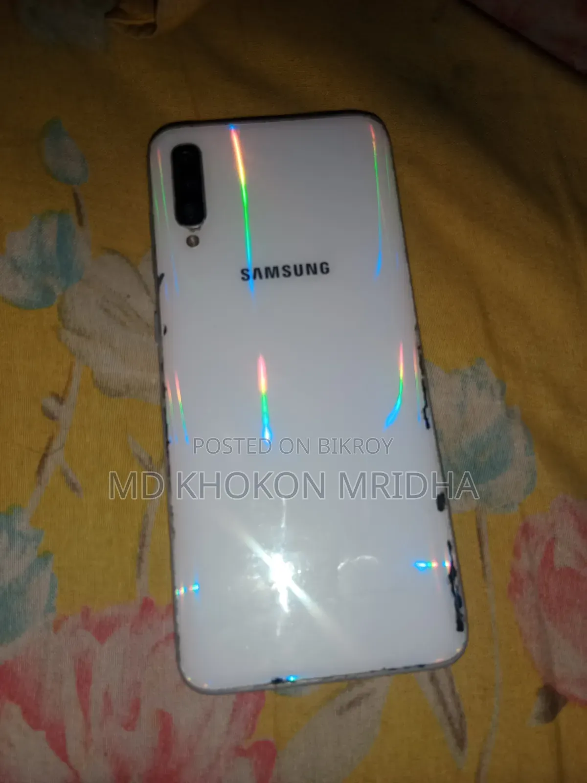 Samsung Galaxy A70 128 GB White