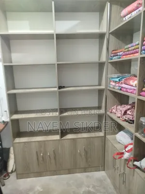 দোকানে রেক বিক্রি করা হবে। সাইজ :৭×৪×১