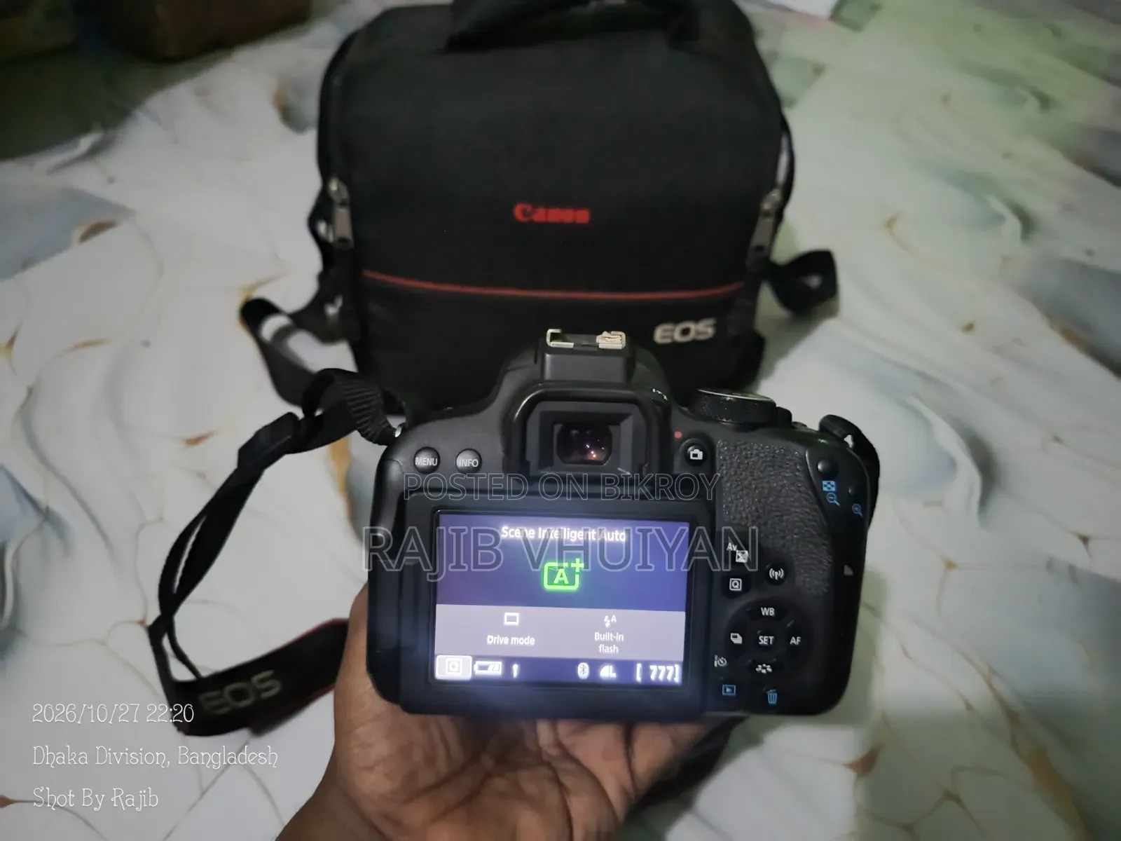 ক্যানন ৮০০ডি দুটি লেন্সসহ