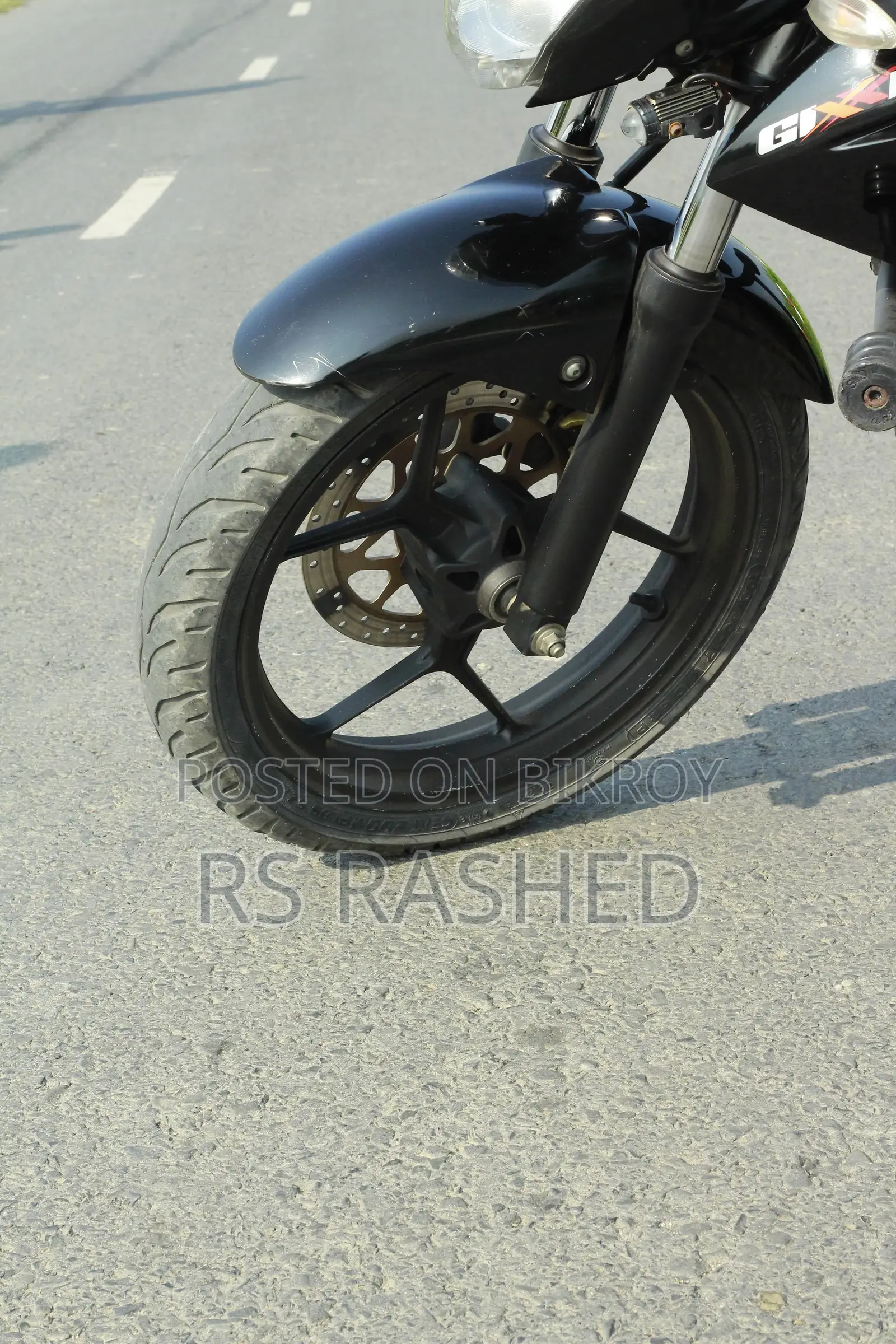 সুজুকি জিক্সার ২০২০ ব্ল্যাক