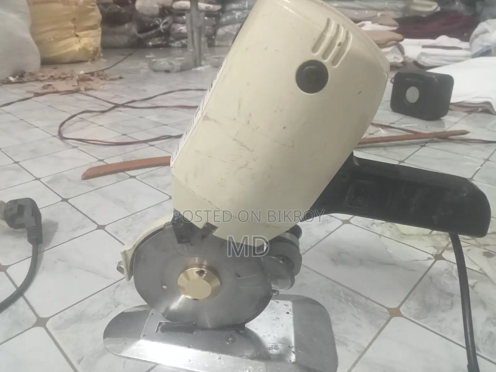 Qutex Garments Mini Cutting Machine