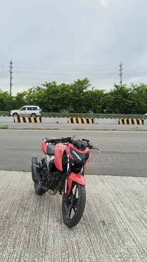 TVS Apache 160 4V 2020 Red
