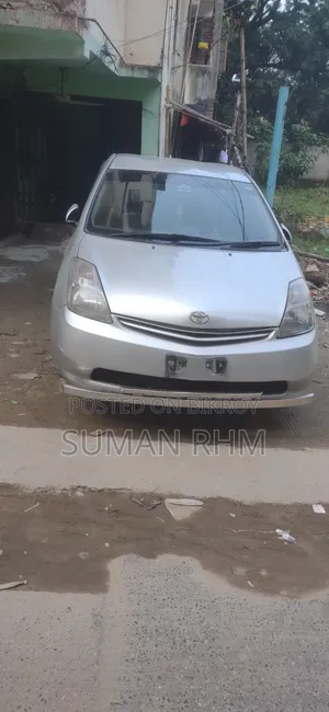 টয়োটা প্রিউস এইচএসডি হাইব্রিড ২০০৫ সিলভার