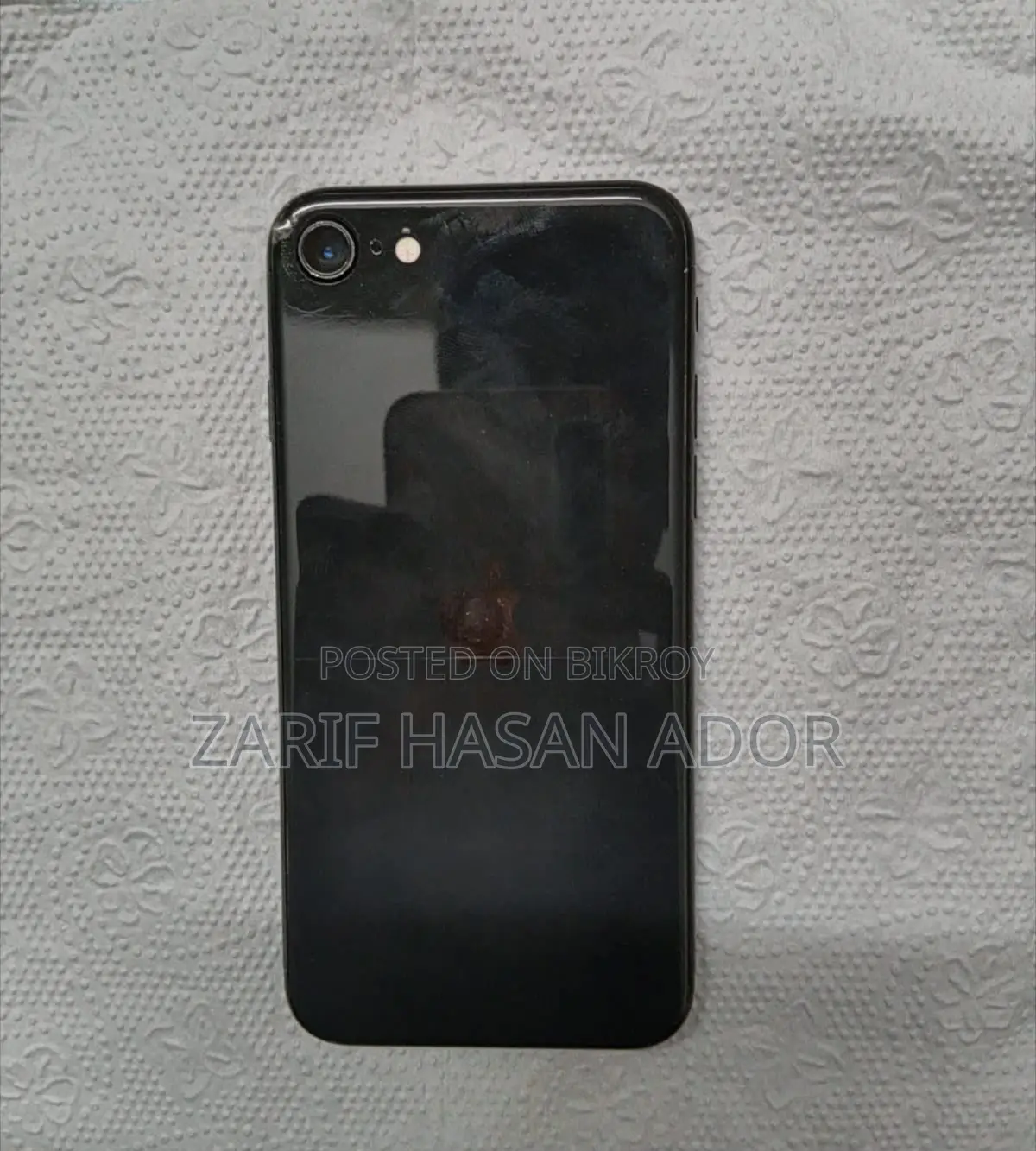অ্যাপল আইফোন এসই (২০২০) ১২৮ জিবি ব্ল্যাক