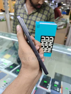 ওয়ানপ্লাস নর্ড ৫ ৫১২ জিবি ব্ল্যাক