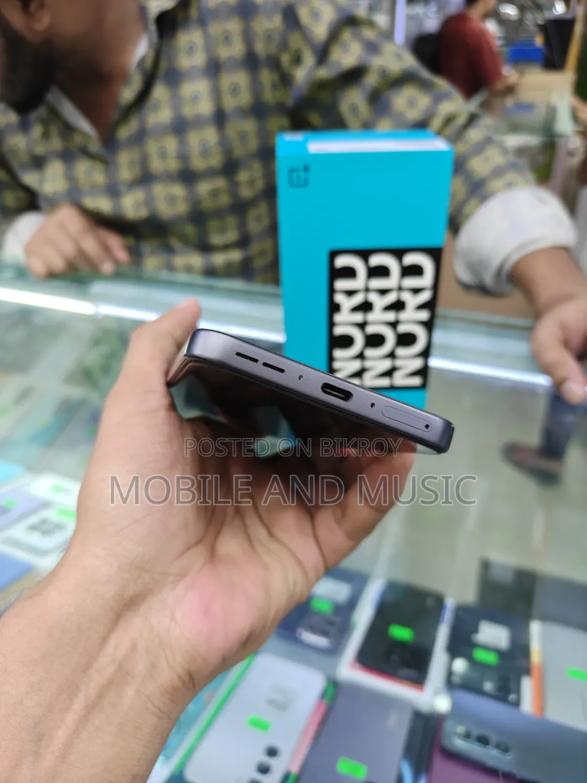 ওয়ানপ্লাস নর্ড ৫ ৫১২ জিবি ব্ল্যাক