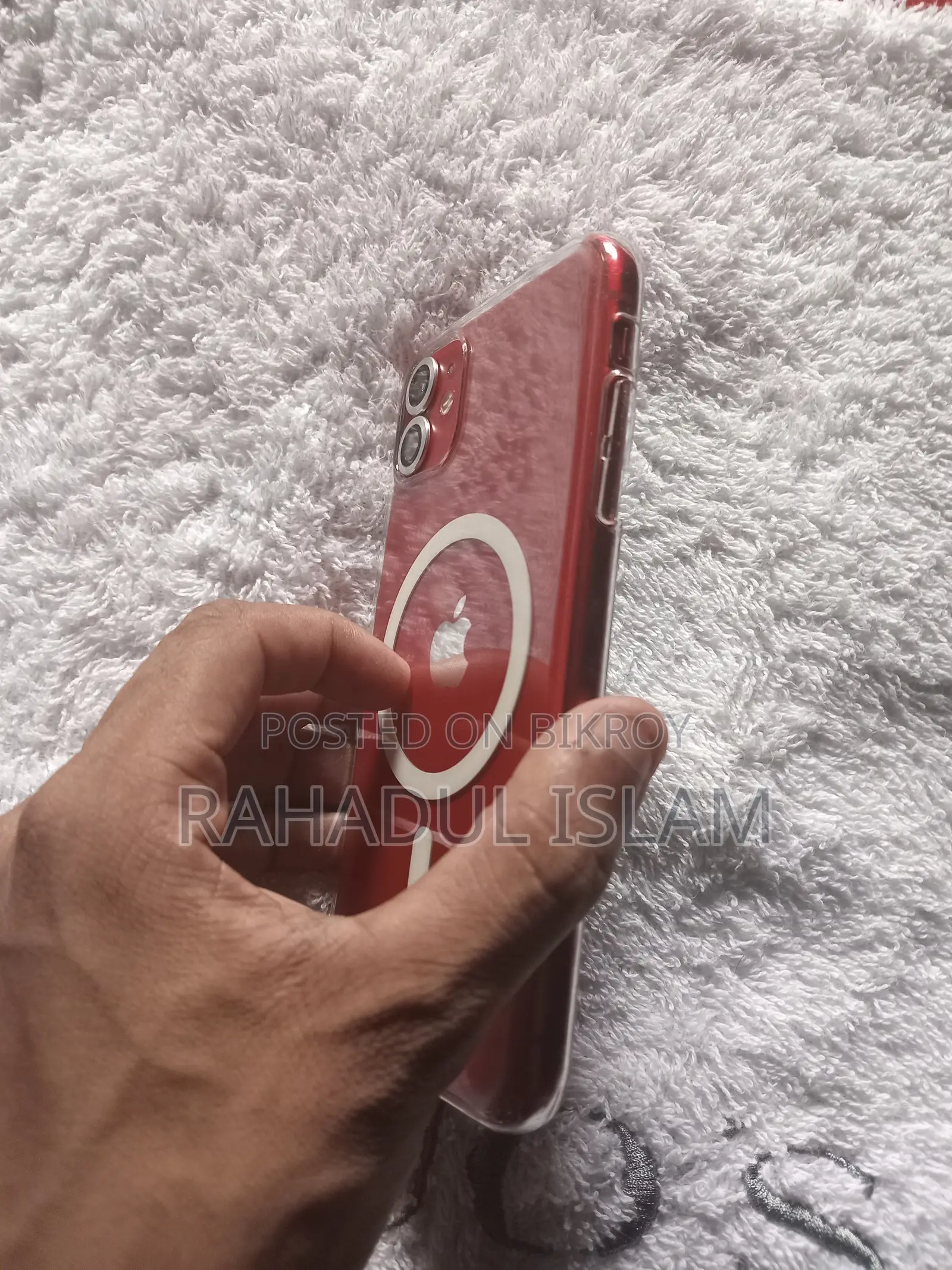 New Apple iPhone 11 128 GB Red