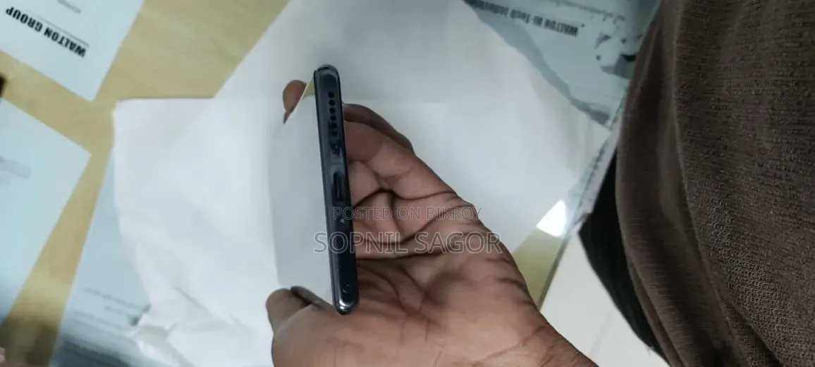 টেকনো পোভা কার্ভ ২৫৬ জিবি ব্ল্যাক