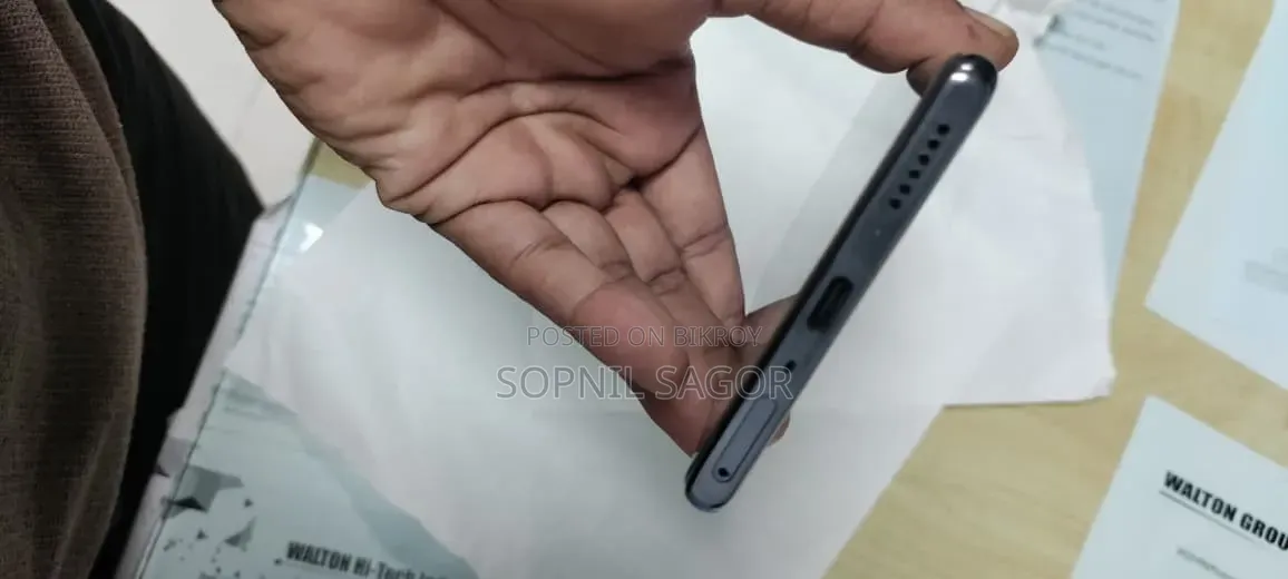 টেকনো পোভা কার্ভ ২৫৬ জিবি ব্ল্যাক