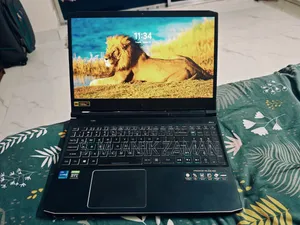 Laptop Acer Predator Helios 300 32GB Intel Core i7 SSHD+SSD 1.5T