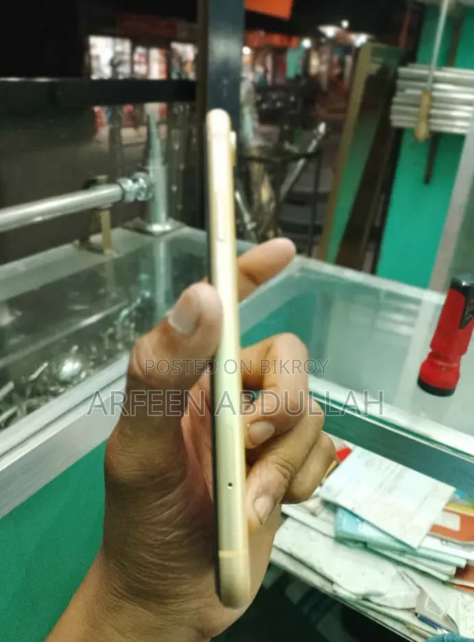 অ্যাপল আইফোন এক্সআর ১২৮ জিবি ইয়েলো